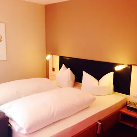 Rheinhotel Lamm Otel