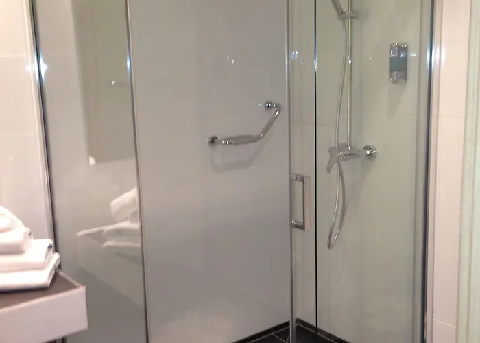 Rheinhotel Lamm רודסהיים אם ריין